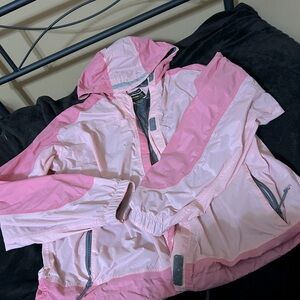 Windbreaker/ Raincoat